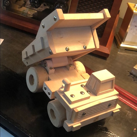 THE HOME DEPOT TRUCK - Picture 8 of 8